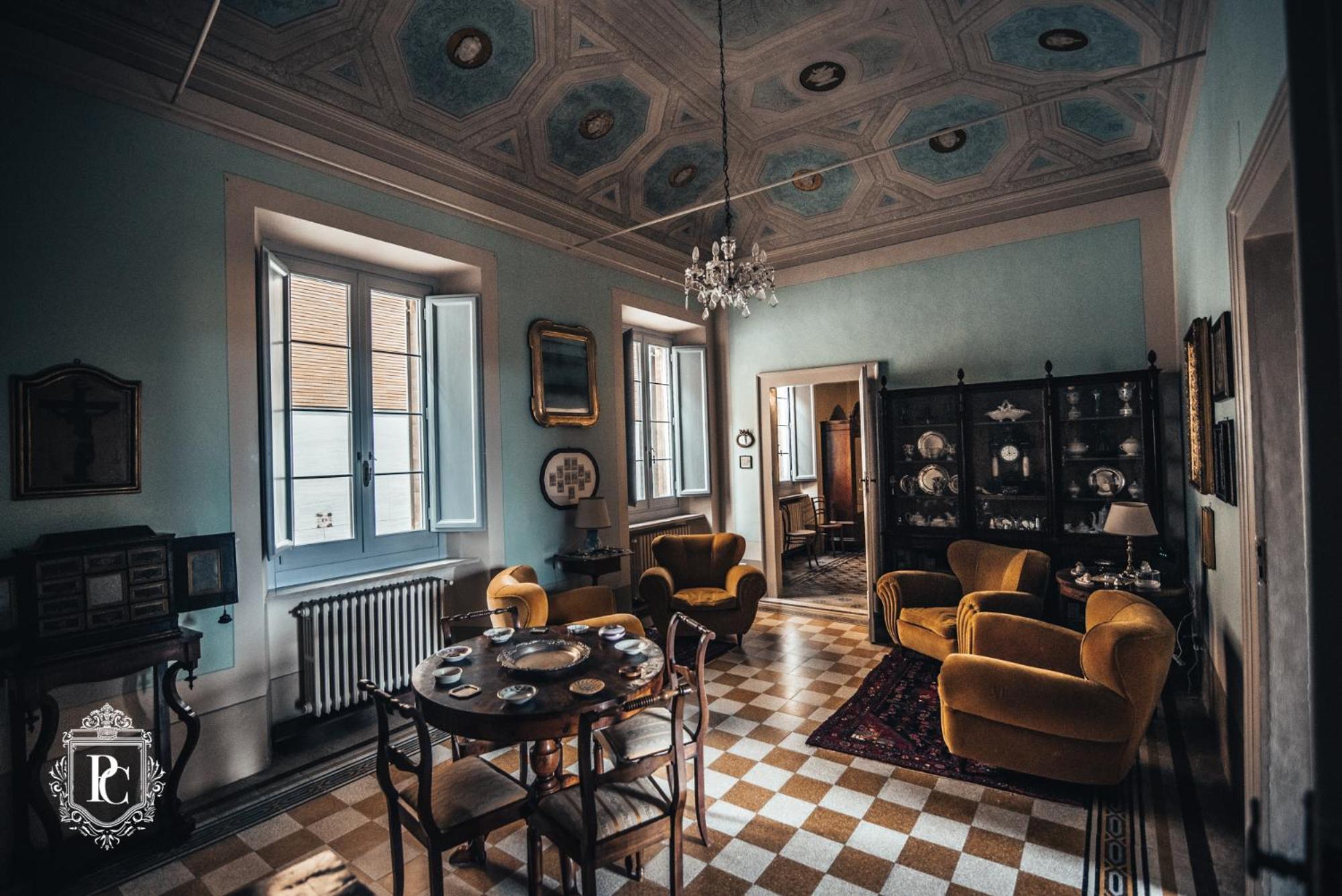 Отель Palazzo Capparucci - Dimora Storica Фермо Экстерьер фото