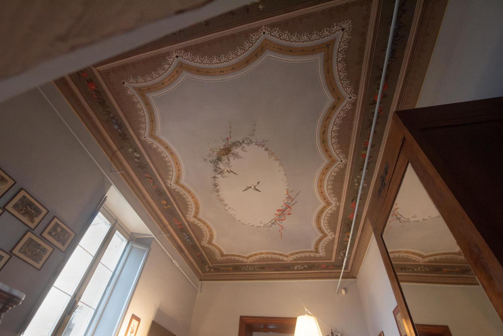 Отель Palazzo Capparucci - Dimora Storica Фермо Экстерьер фото
